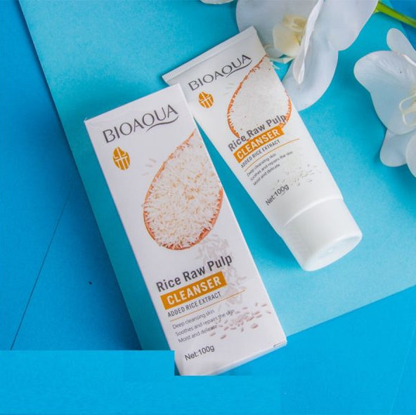 BIOAQUA Rice Raw Pulp Skin Whitening Product - Facial Cleanser (100g)